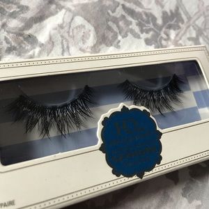 House of Lashes Makeup - House of LashesXSephora Lash Collection “Natalia” House of Lashes Makeup - House of LashesXSephora Lash Collection “Natalia”